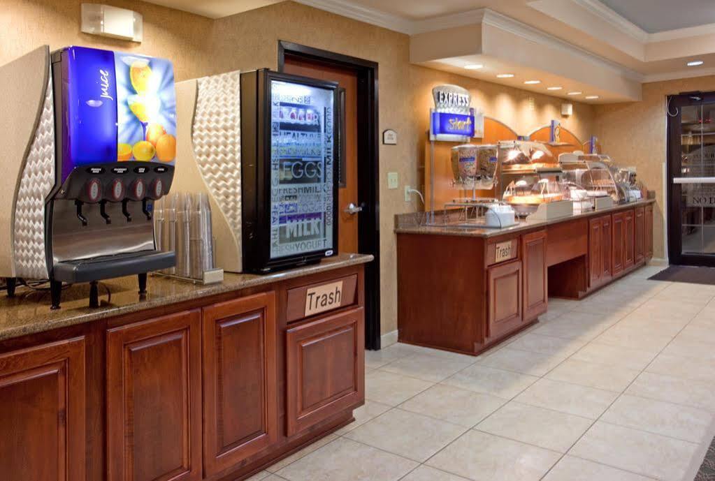 Holiday Inn Express & Suites Austin Nw - Lakeline By Ihg Exterior foto